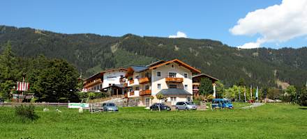 Hotel Krimmlerfälle Aussen
